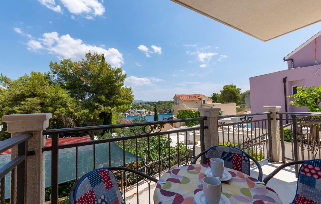 Listes Holiday home Milna (Brac)